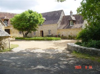 Photo N1: Location vacances Azerat Thenon Dordogne (24) FRANCE 24-5460-1