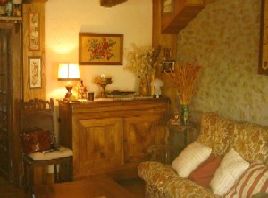 Photo N4: Location vacances La-Roche-Canillac Tulle Corrze (19) FRANCE 19-5670-1