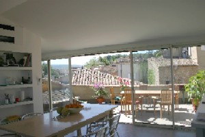 Photo N1:  Appartement    Pernes-les-Fontaines Vacances Avignon Vaucluse (84) FRANCE 84-5863-1