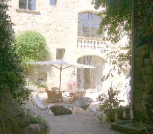 Photo N7: HEBERGEMENT Cadenet - Aix-en-provence - Vaucluse (84) - FRANCE - 84-6171-1 