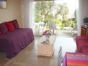 Photo N3:  Studio dans r Antibes Vacances Cannes Alpes Maritimes (06) FRANCE 06-6437-1