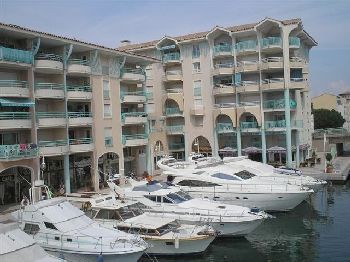 Photo N1: HEBERGEMENT Port-Frejus - Saint-Raphael - Var (83) - FRANCE - 83-6770-1 