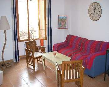 Photo N2:  Appartement    Seillans Vacances Fayence Var (83) FRANCE 83-6990-1