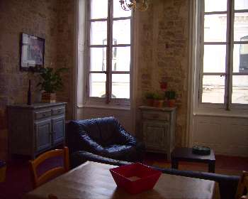 Photo N1:  Appartement    Nimes Vacances  Gard (30) FRANCE 30-7021-1