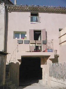 Photo N°1:  Appartement    Carpentras Vacances Avignon Vaucluse (84) FRANCE 84-7116-1