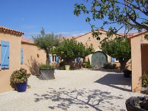 Photo N7: Location vacances Collias Uzes Gard (30) FRANCE 30-7381-1