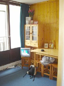 Photo N1:  Appartement    Les-Menuires Vacances Saint-Martin-de-Belleville Savoie (73) FRANCE 73-7422-1