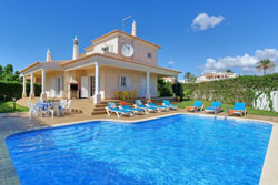 Photo N1:  Villa - maison Benagil Vacances Vilamoura Algarve PORTUGAL pt-1-243