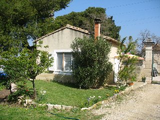 Photo N4:   Gte rural    Beaucaire Vacances Nmes Gard (30) FRANCE 30-7486-1