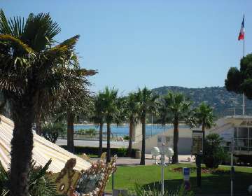 Photo N7: HEBERGEMENT Cavalaire-Sur-Mer -  - Var (83) - FRANCE - 83-7773-1 