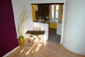 Photo N1:  Appartement    Paris Vacances Les-Lilas Paris (75) FRANCE 75-7790-1