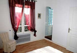 Photo N5:  Appartement    Paris Vacances Les-Lilas Paris (75) FRANCE 75-7790-1