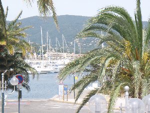 Photo N10:  Appartement da Cavalaire-Sur-Mer Vacances Saint-Tropez Var (83) FRANCE 83-7808-1