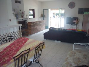 Photo N5:  Villa - maison Cereste Vacances Apt Alpes de Haute Provence (04) FRANCE 04-7973-2