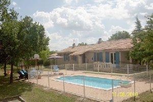 Photo N4:  Villa - maison Cereste Vacances Apt Alpes de Haute Provence (04) FRANCE 04-7973-3