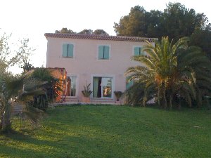 Photo N5:  Villa - maison Saint-Mitre-Les-Remparts Vacances Martigues Bouches du Rhne (13) FRANCE 13-7944-1
