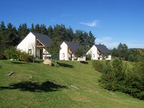 Photo N9:   Gte rural    Trmouille Vacances Bort-les-Orgues Cantal (15) FRANCE 15-7985-2