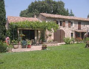 Photo N1:   Gte rural    Saint-Remy-de-Provence Vacances Avignon Bouches du Rhne (13) FRANCE 13-7986-1