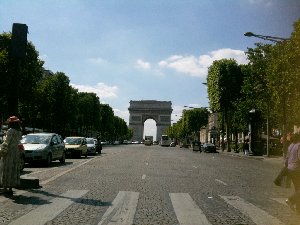 Photo N5:  Studio dans vi Paris Vacances Champs-Elysees Paris (75) FRANCE 75-8155-1