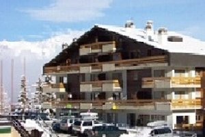 Photo N1: Location vacances La-Tsoumaz Sion  SUISSE ch-8380-1