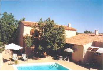 Photo N1:  Villa - maison Regusse-en-Provence Vacances Aups Var (83) FRANCE 83-3502-1